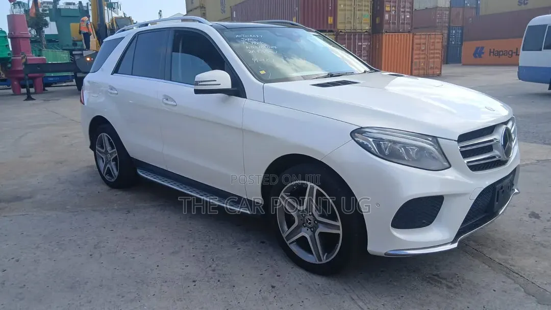 Mercedes-Benz GLE-Class 2017 White