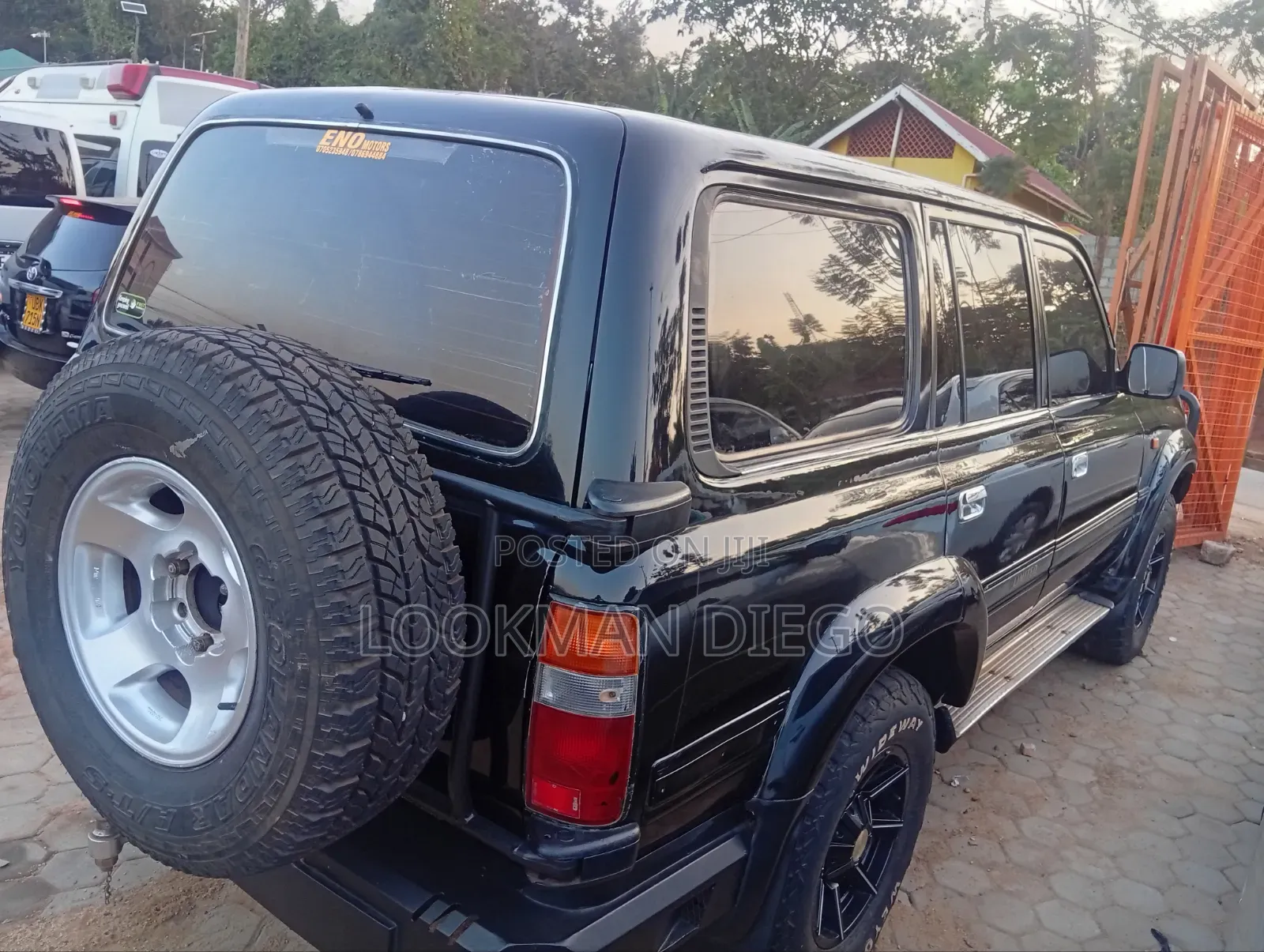 Toyota Land Cruiser 2001 Black