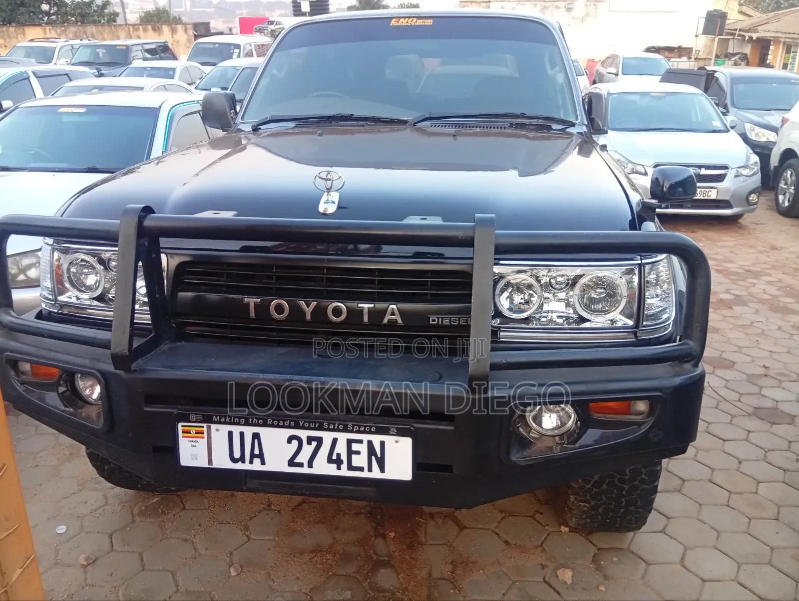 Toyota Land Cruiser 2001 Black