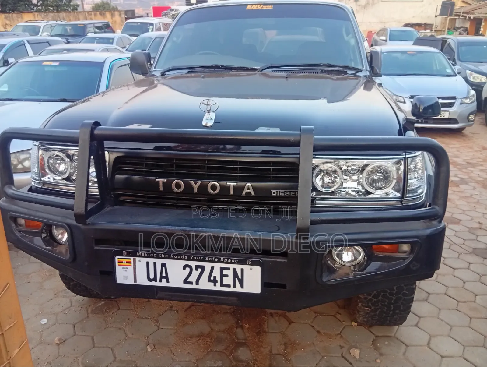 Toyota Land Cruiser 2001 Black