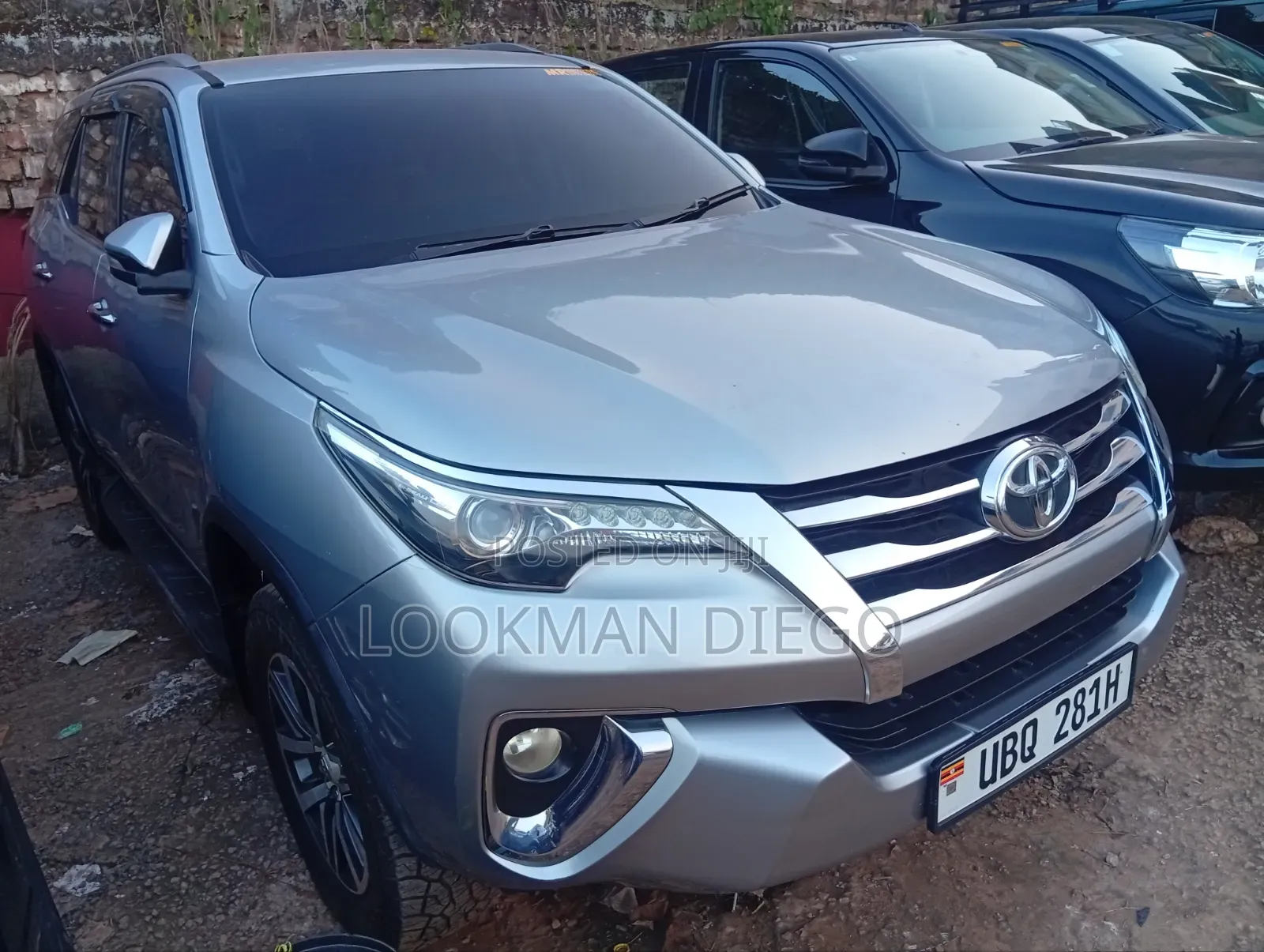 Toyota Fortuner 2.4 D AWD 2015 Silver