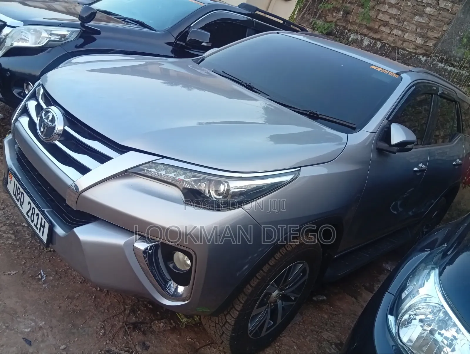 Toyota Fortuner 2.4 D AWD 2015 Silver