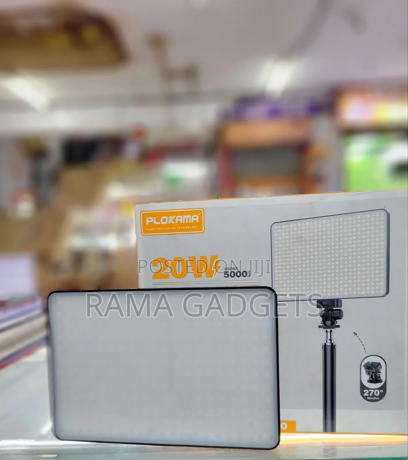 Plokama U480 Rechargeable LED Fill Light.