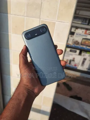 New Tecno Spark Slim 256 GB Black