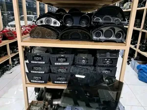 Mercedes Benz Radio Head Units For