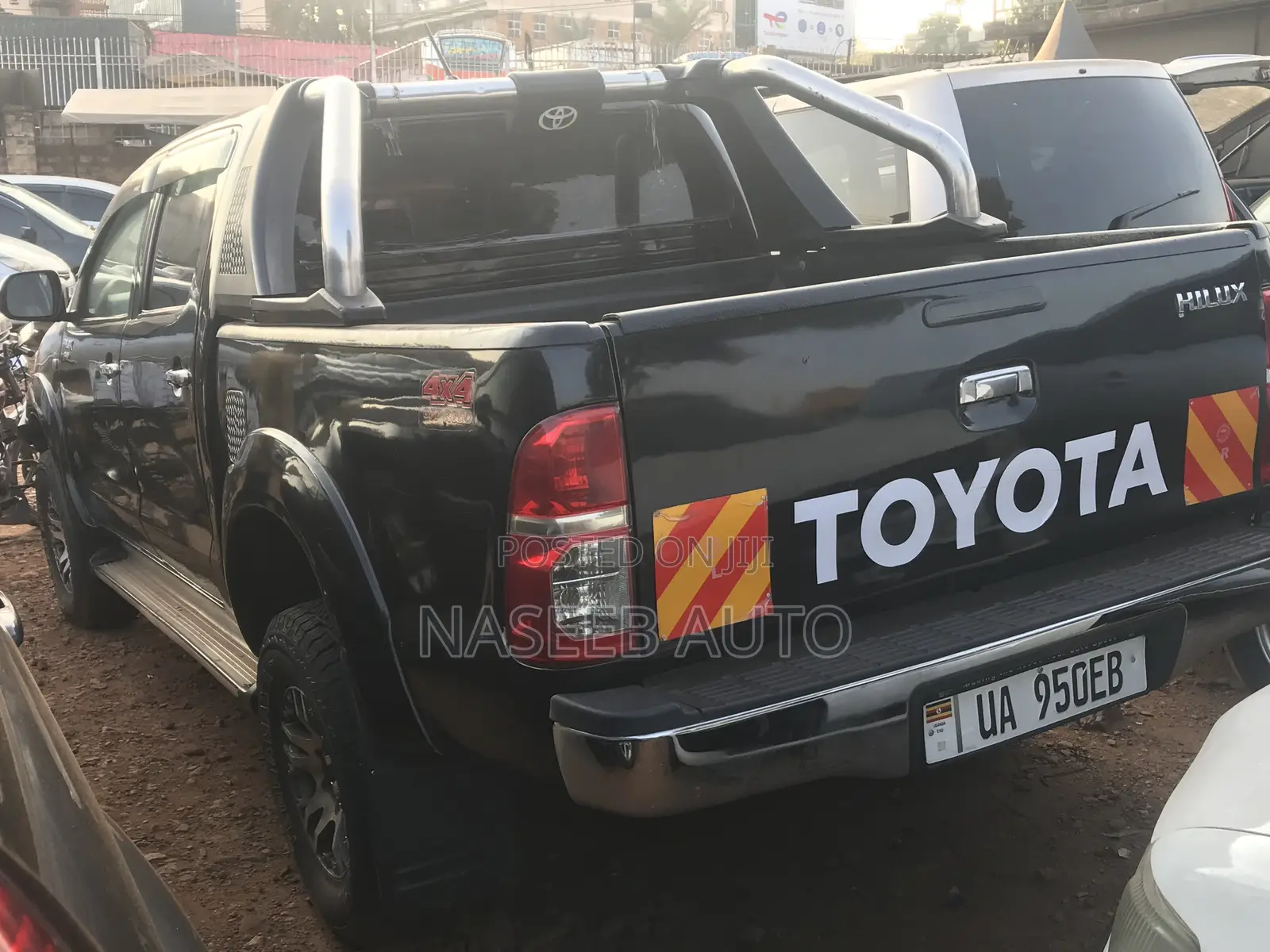 Toyota Hilux 2008 Black