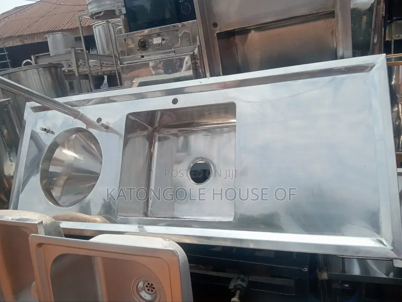 Scab Commercial Sink