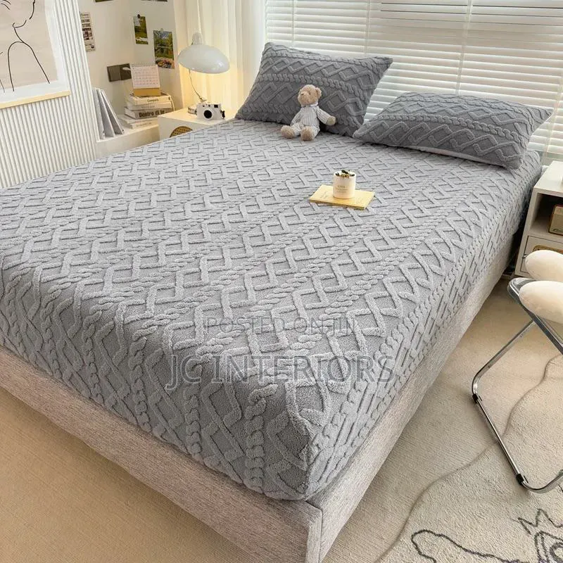 3pcs Plush Fleece Mattress Cover Set