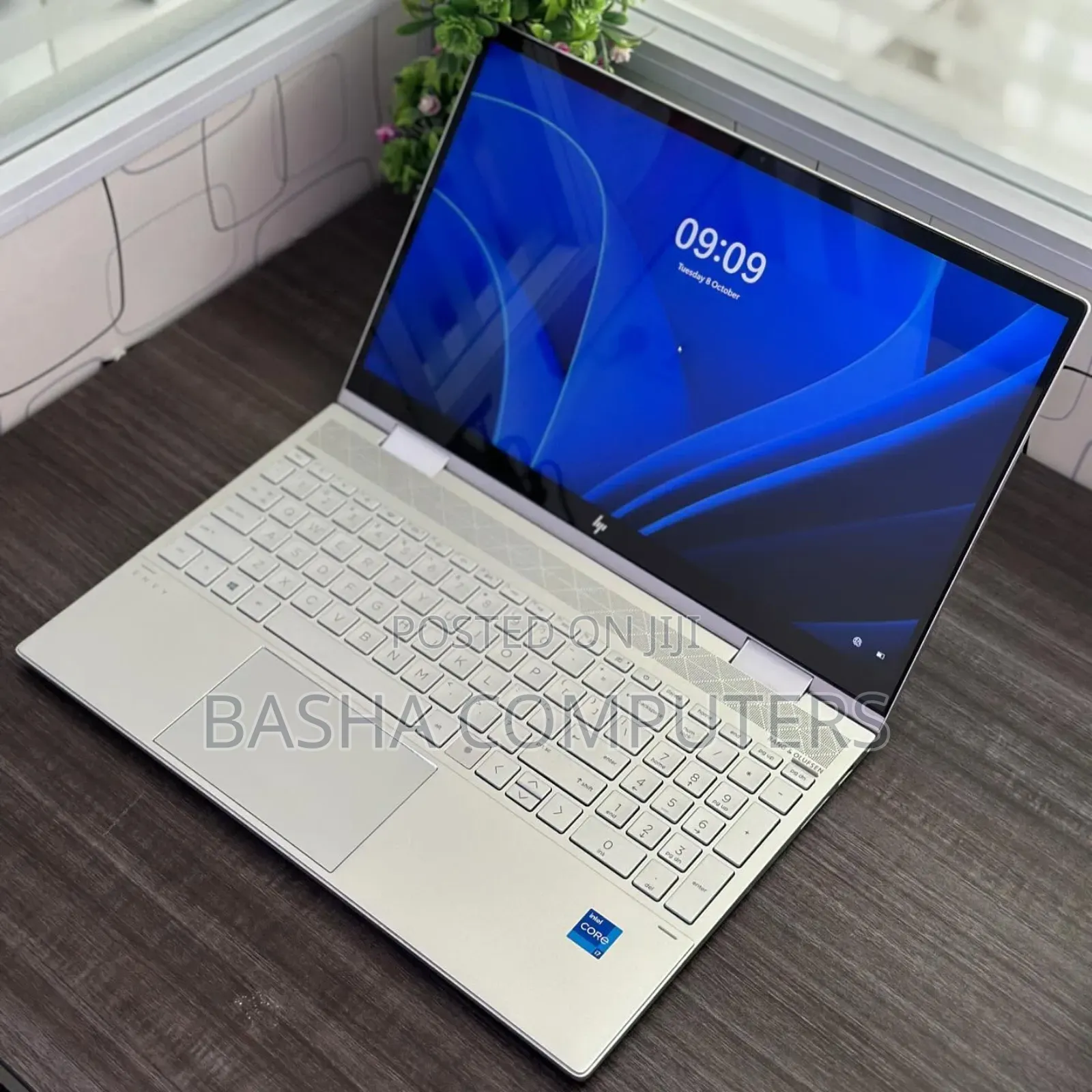 New Laptop HP Envy 15 8GB Intel Core i5 SSHD+SSD 512GB