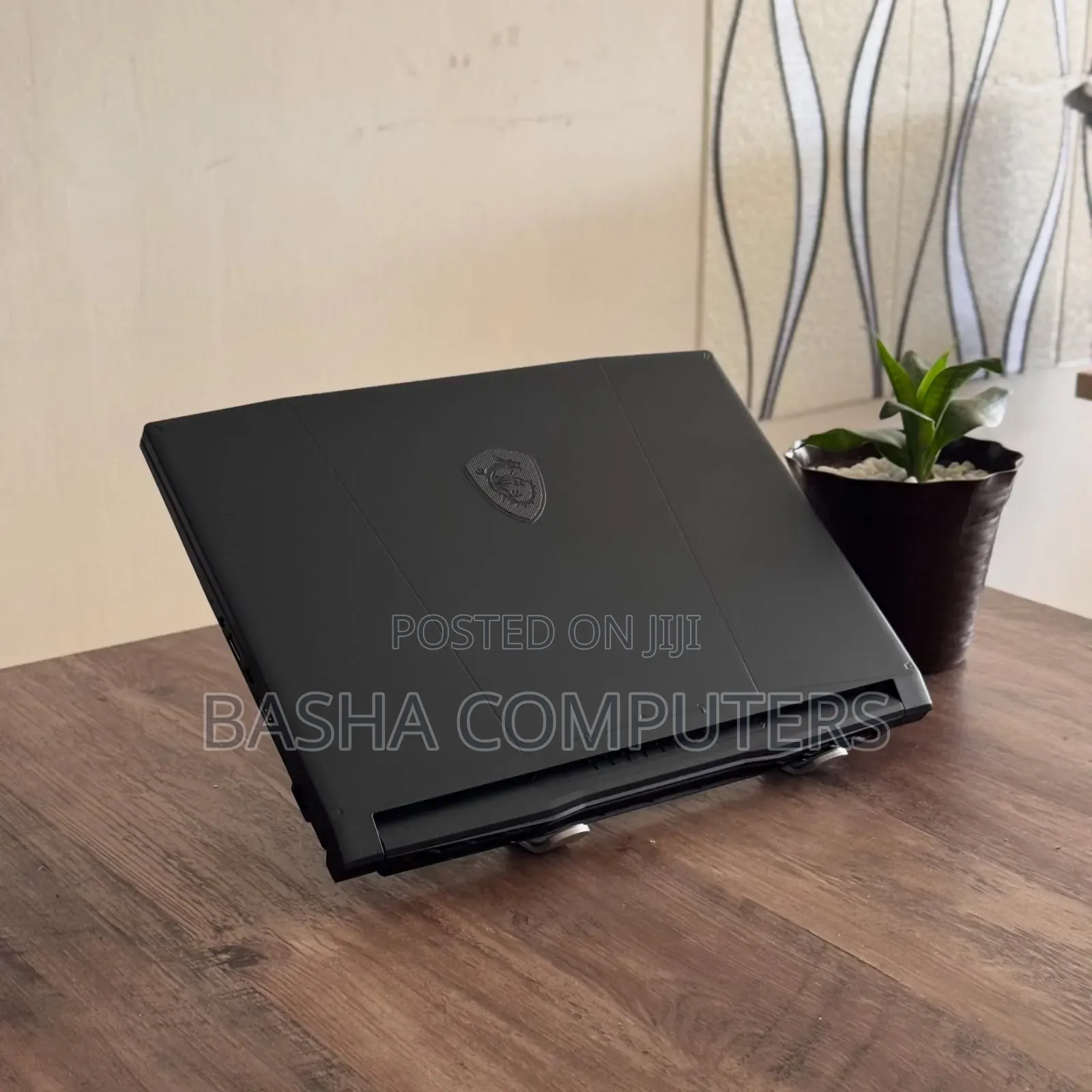 New Laptop MSI GS66 Stealth 10SGS 16GB Intel Core i7 SSD 512GB