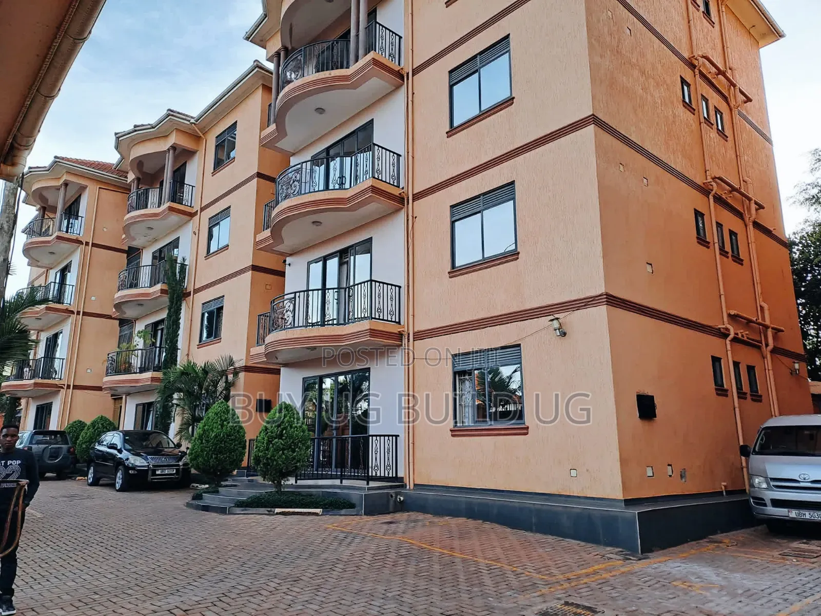 3bdrm Apartment in Nalya Kampala, Central Division for rent