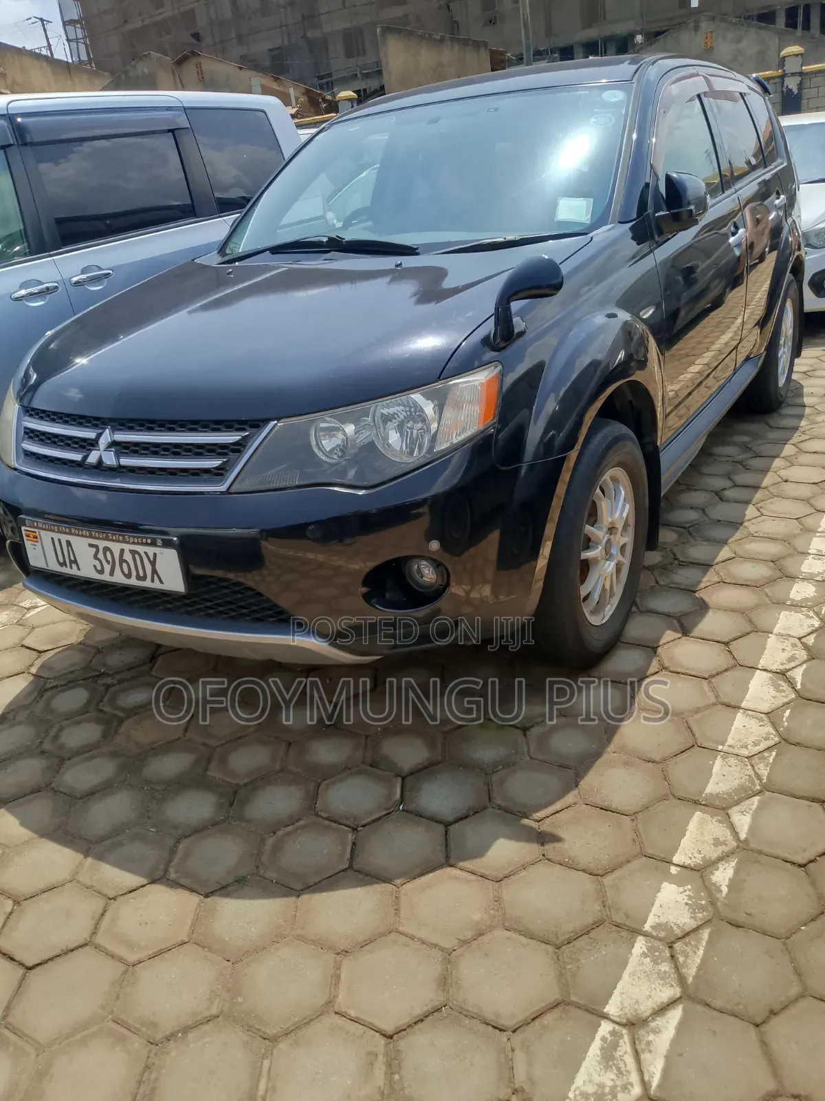 Mitsubishi Outlander 2012 Black