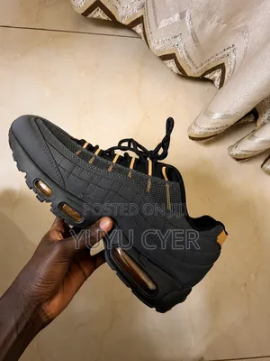 Brand New Nike Airmax 95