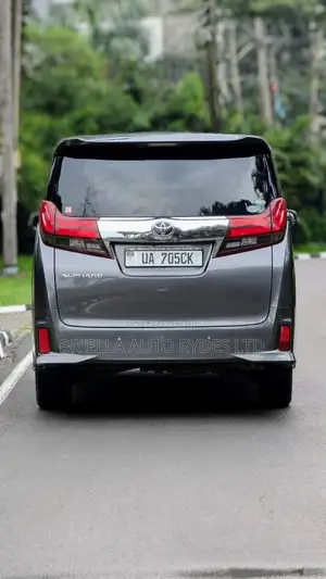 Toyota Alphard 2016 Gray