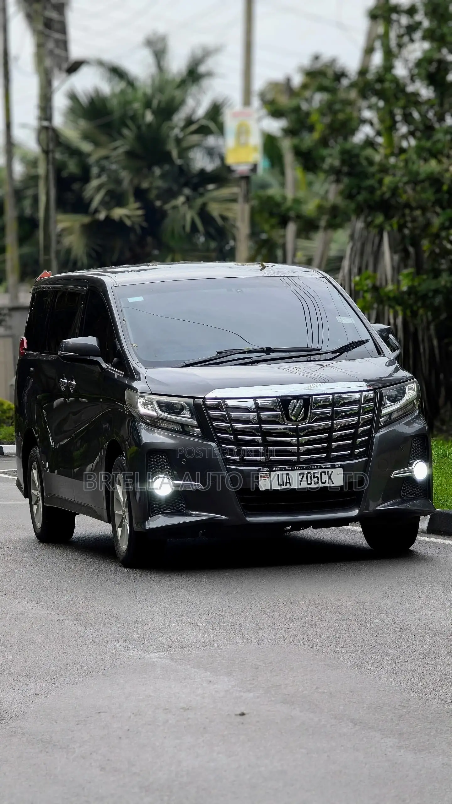 Toyota Alphard 2016 Gray
