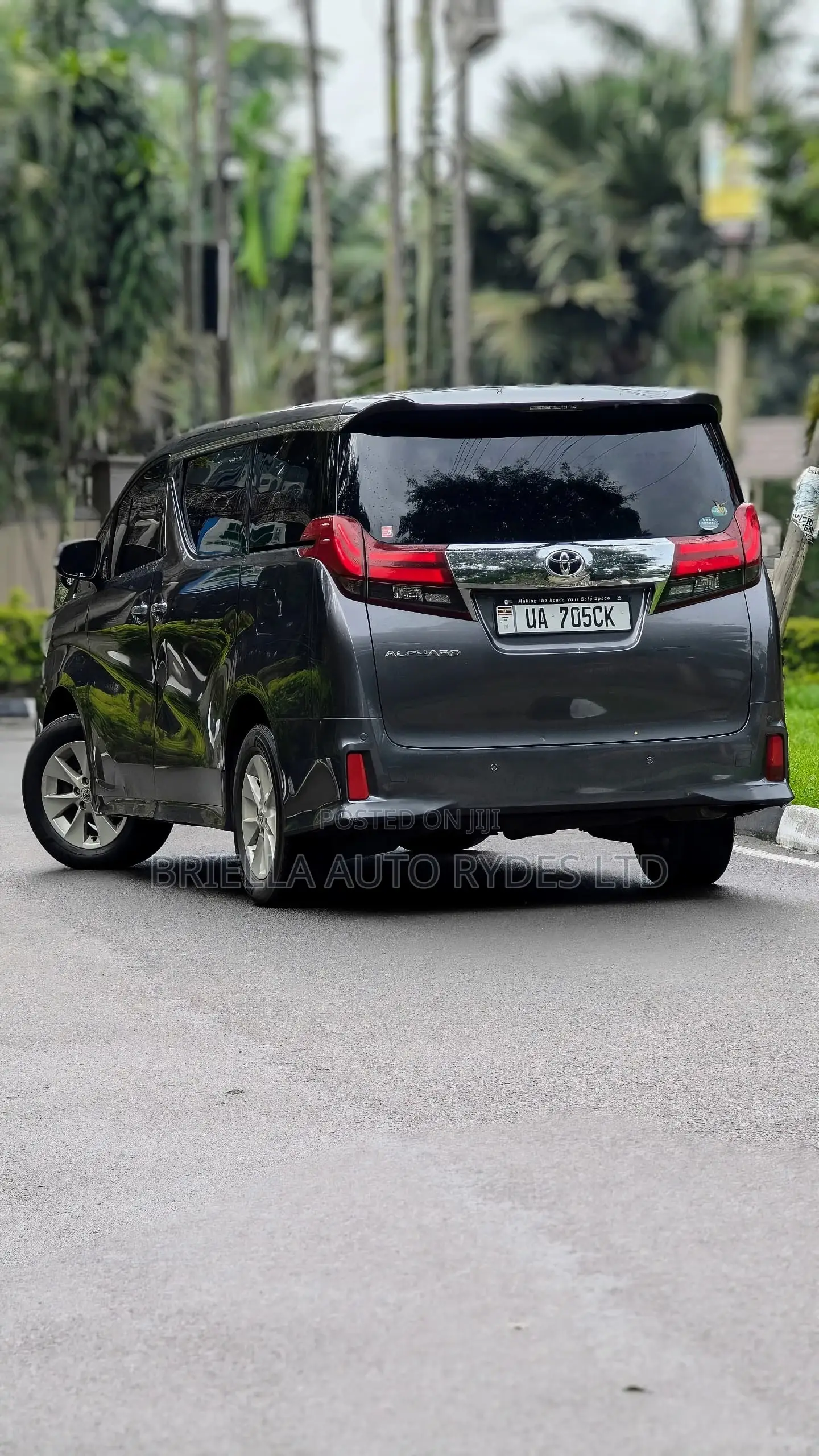Toyota Alphard 2016 Gray