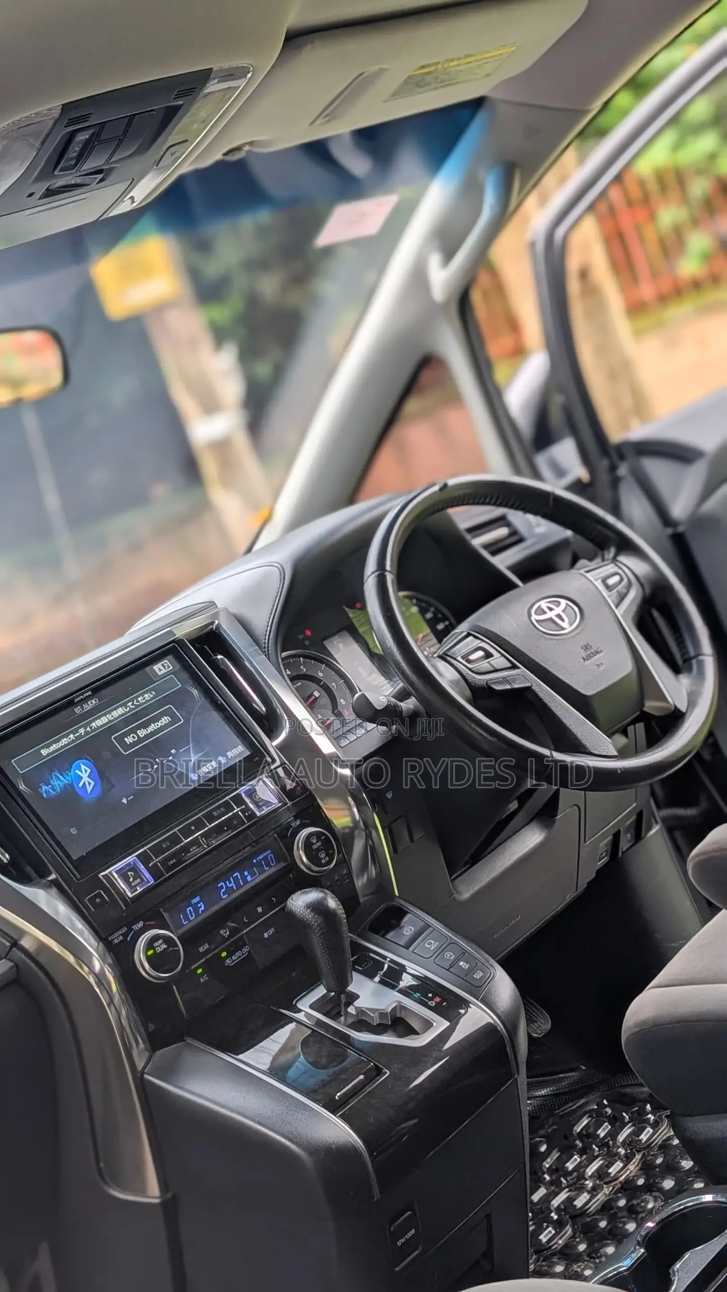 Toyota Alphard 2016 Gray
