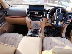 Toyota Land Cruiser 2019 Black