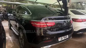 Mercedes-Benz GLE-Class 2017 Black