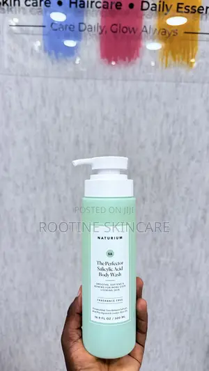 Naturium Salicylic Acid Wash for Body Acne, Unclogs Pores,Smooth Skin