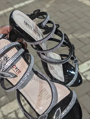 Lase Up Heels