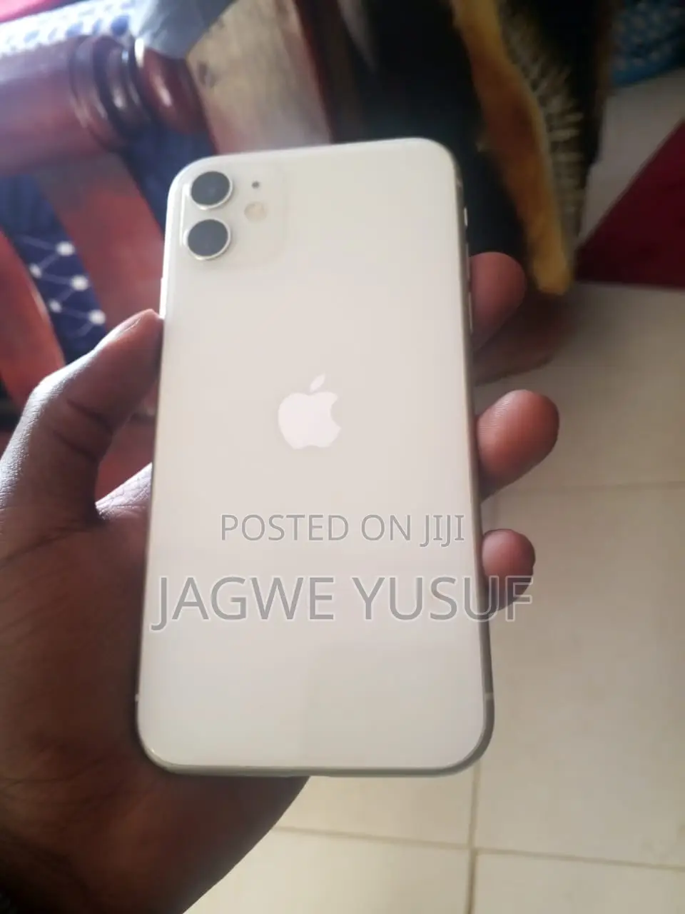 Apple iPhone 11 64 GB White