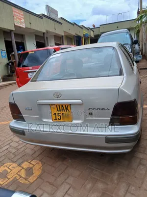 Toyota Corsa 2000 Silver