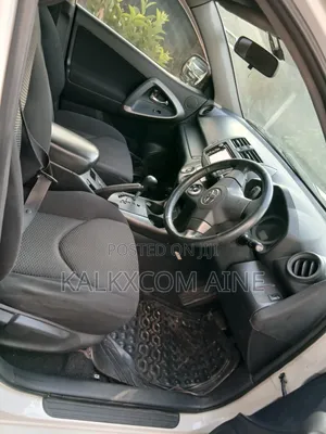 Toyota RAV4 2009 White
