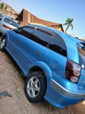 Toyota Nadia 2000 Blue