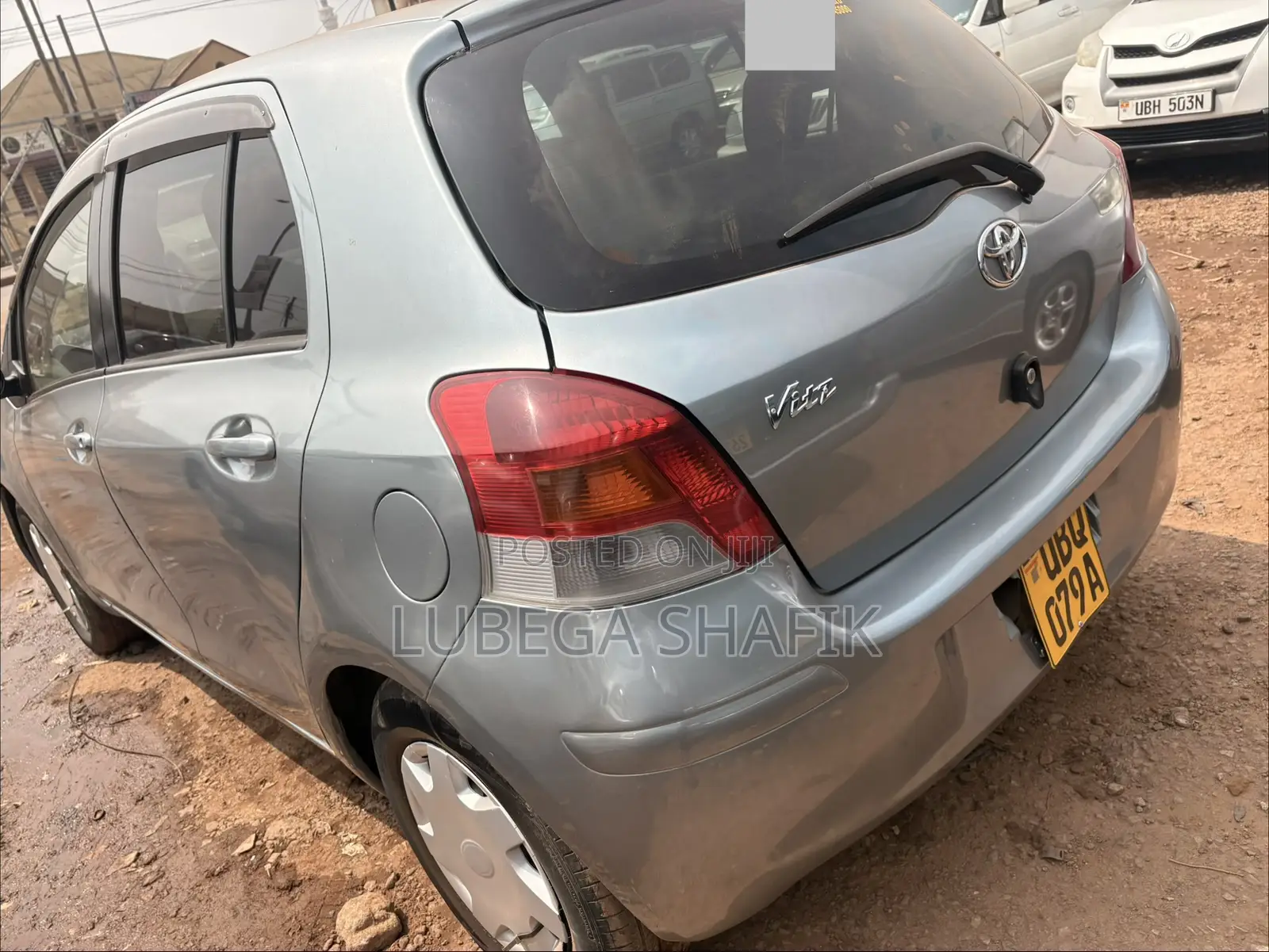 Toyota Vitz 1.3 FWD 3dr 2008 Gray