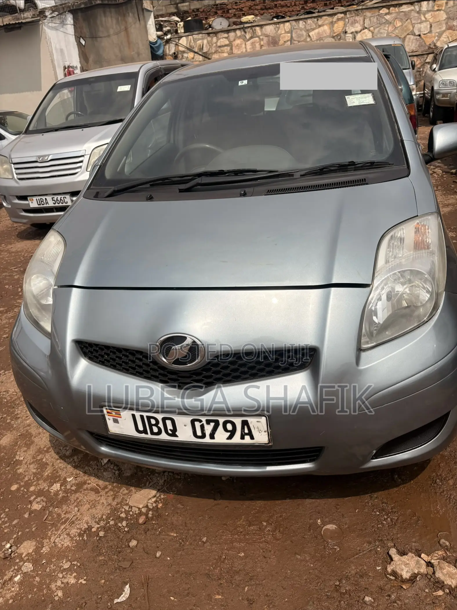 Toyota Vitz 1.3 FWD 3dr 2008 Gray