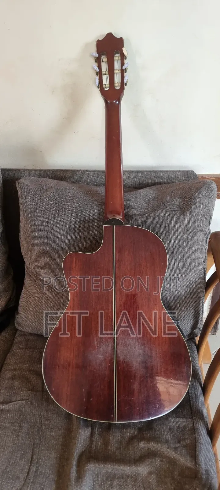 Acoustic Guitar in Working Condition - Entebbe