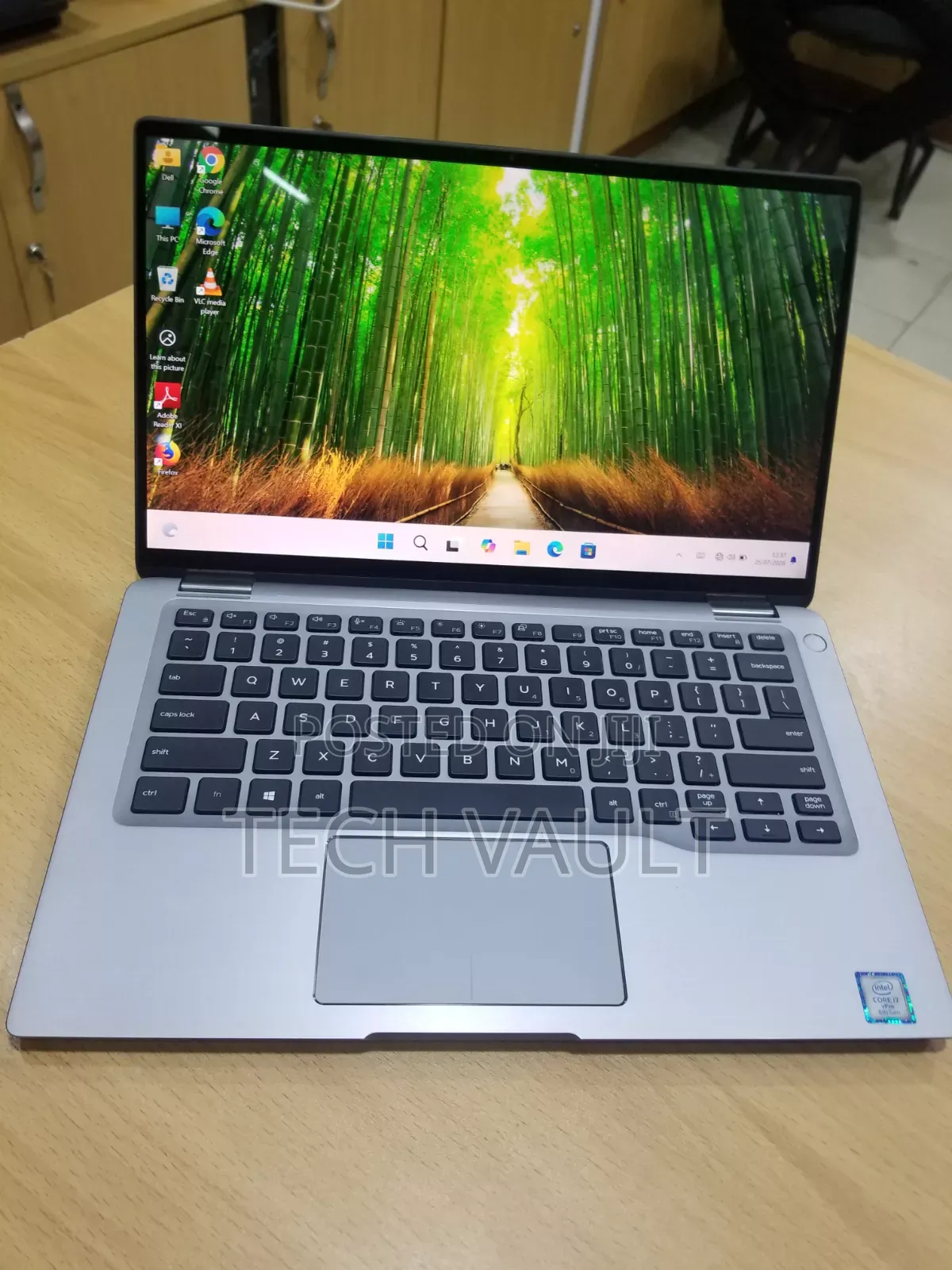 New Laptop Dell Latitude 7400 16GB Intel Core i7 SSD 512GB