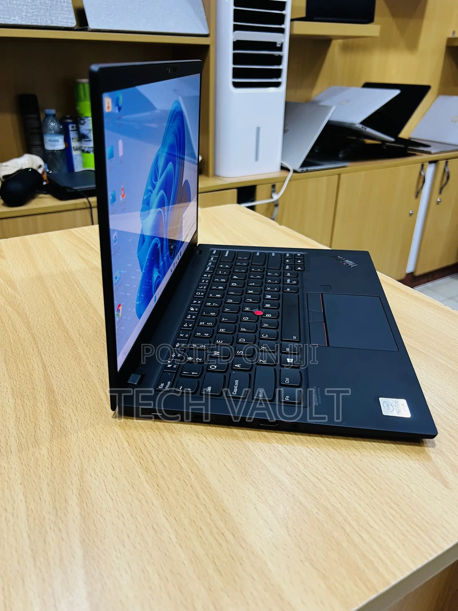 New Laptop Lenovo ThinkPad X1 Carbon 16GB Intel Core i7 SSD 256GB