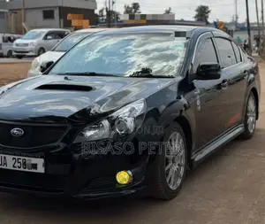 Subaru Legacy 2.5i Premium Sedan 2012 Black