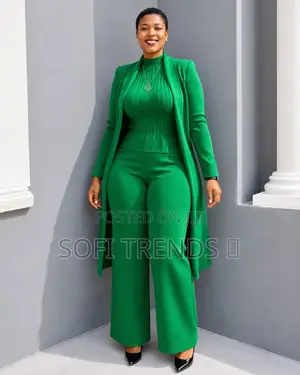 Ladies Sweater Three Pieces