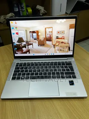 New Laptop HP EliteBook 830 G8 16GB Intel Core i7 SSD 512GB