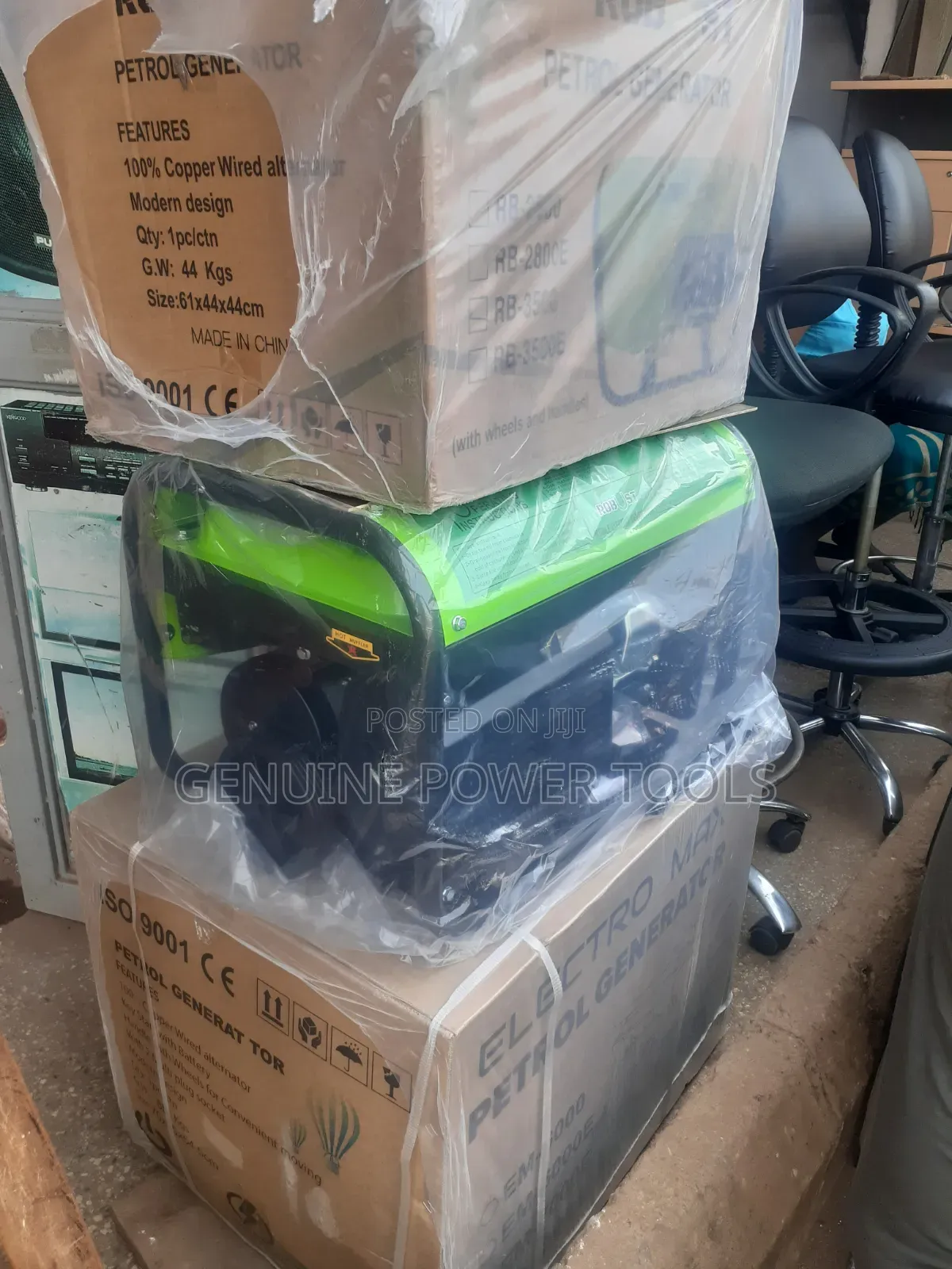 Robust Gasoline Generator 3500