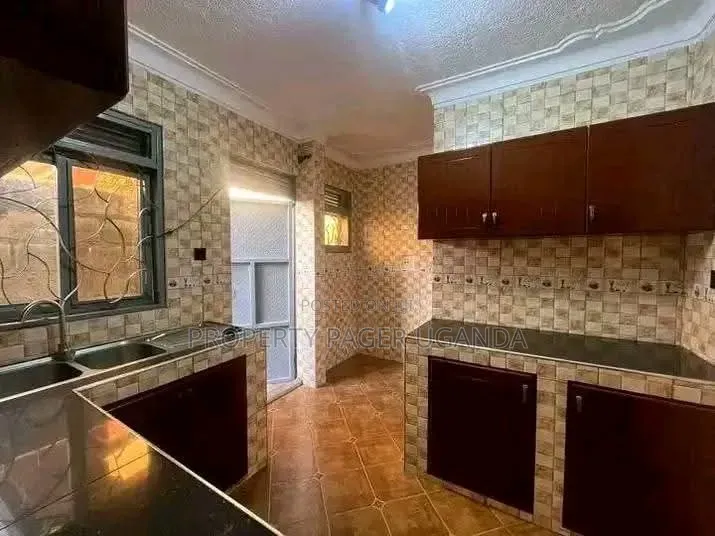 3bdrm House in Bweyogerere-Kirinya, Kira for rent