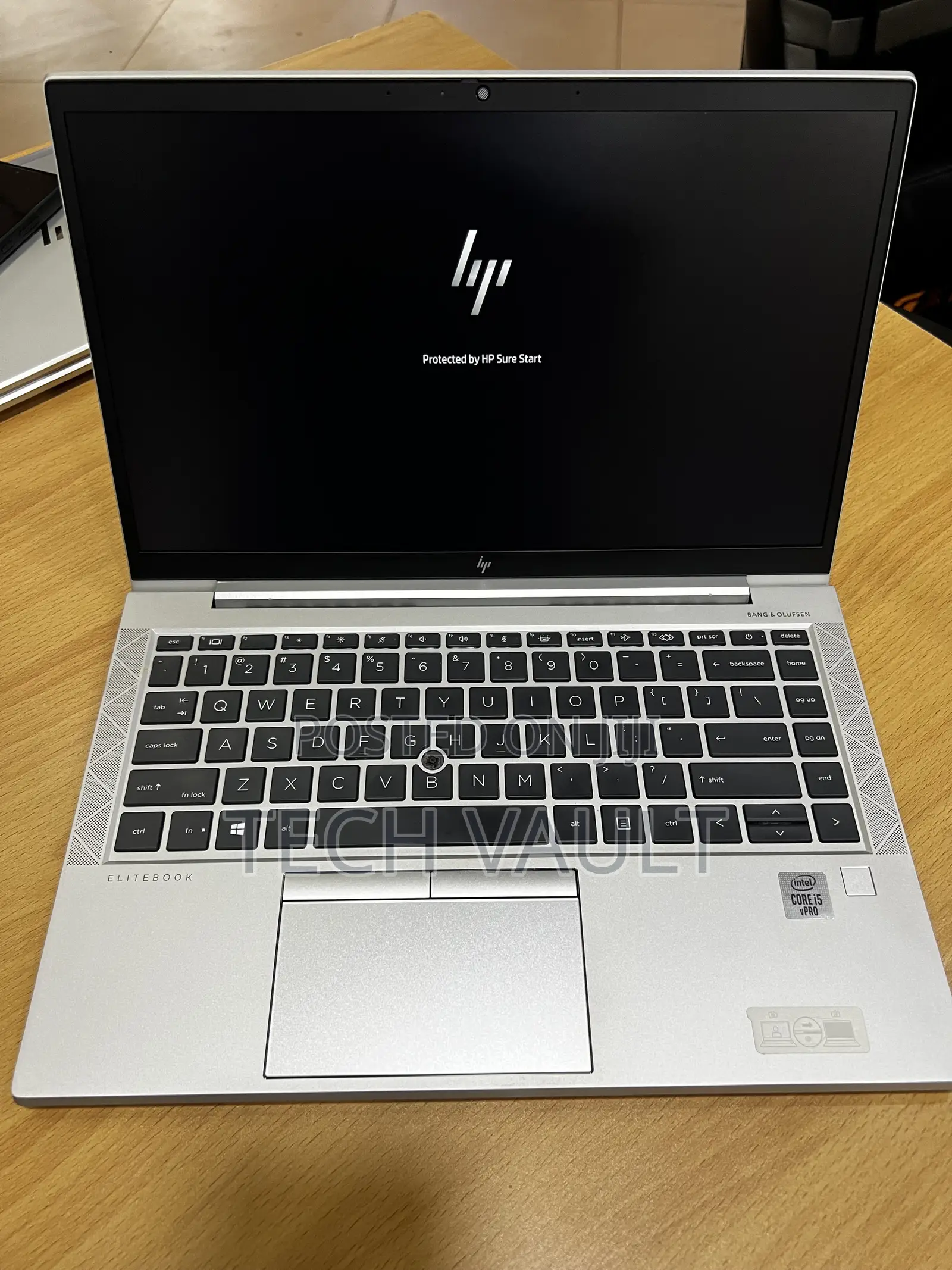 New Laptop HP EliteBook 840 G7 8GB Intel Core i5 SSD 512GB