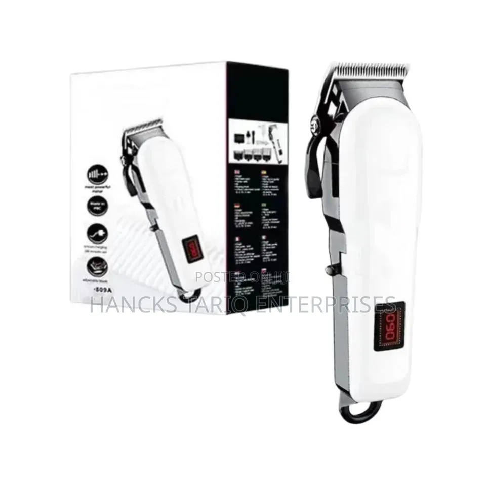 Wahl Professional Super Taper Vibratory Hair Clipper.