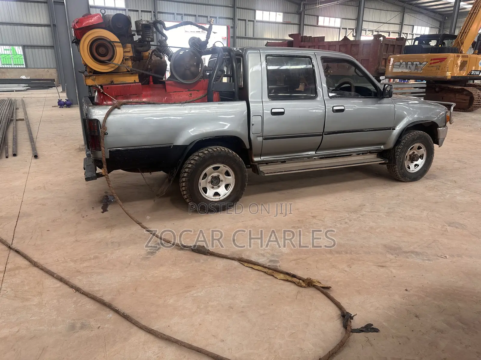 Toyota Hilux 1997 Gray