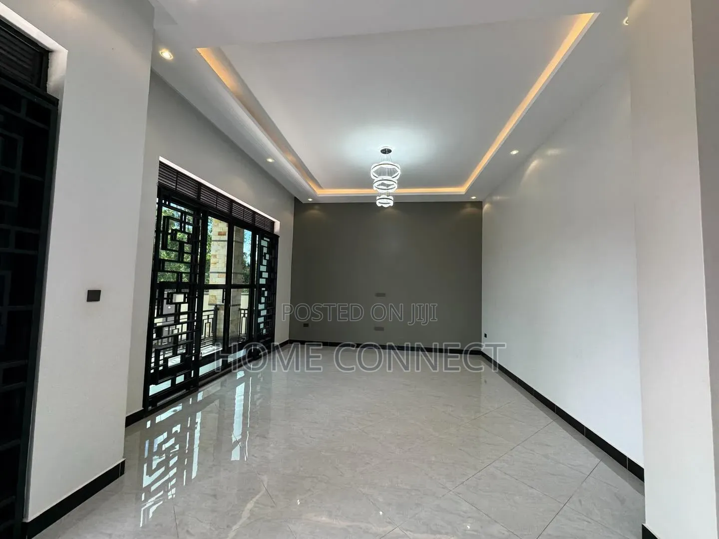 4bdrm House in Luzira Lake Drive, Central Division for rent