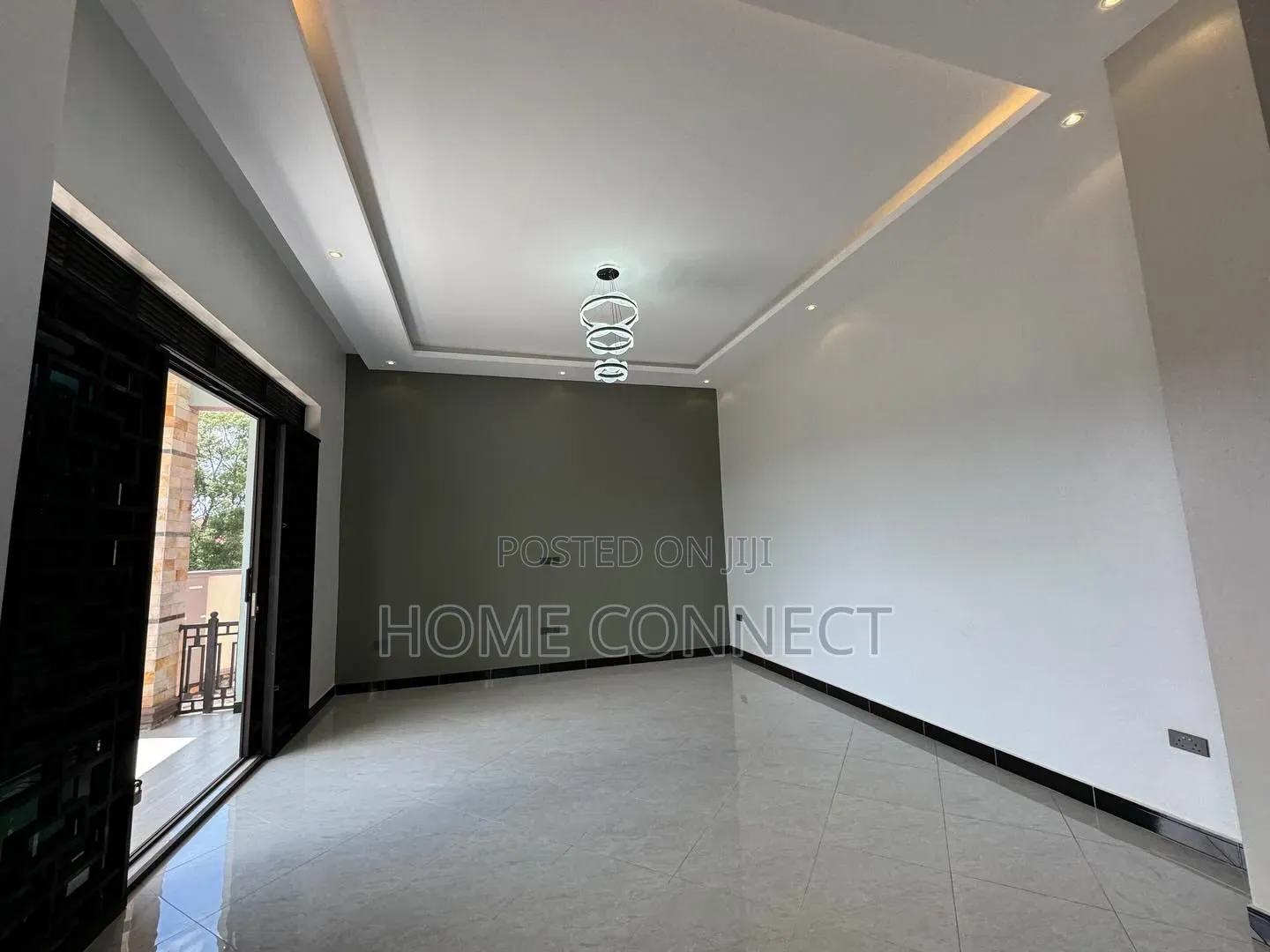 4bdrm House in Luzira Lake Drive, Central Division for rent