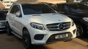 Mercedes-Benz GLE-Class 2017 White