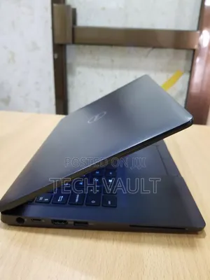 New Laptop Dell Latitude 5300 8GB Intel Core i5 SSD 256GB