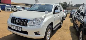 Toyota Land Cruiser Prado 2012 White