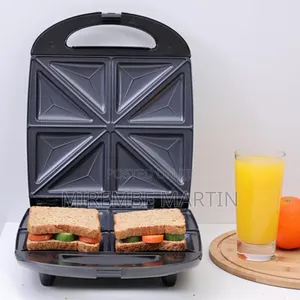 Geepas GST5391 1100W 4 Slice Sandwich Maker 