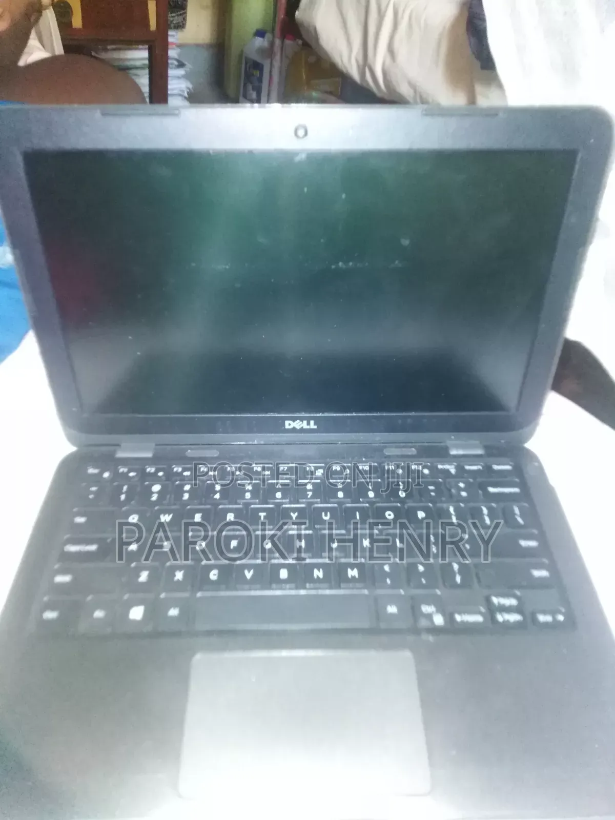 Laptop Dell Inspiron 11 3180 4GB AMD A6 HDD 32GB