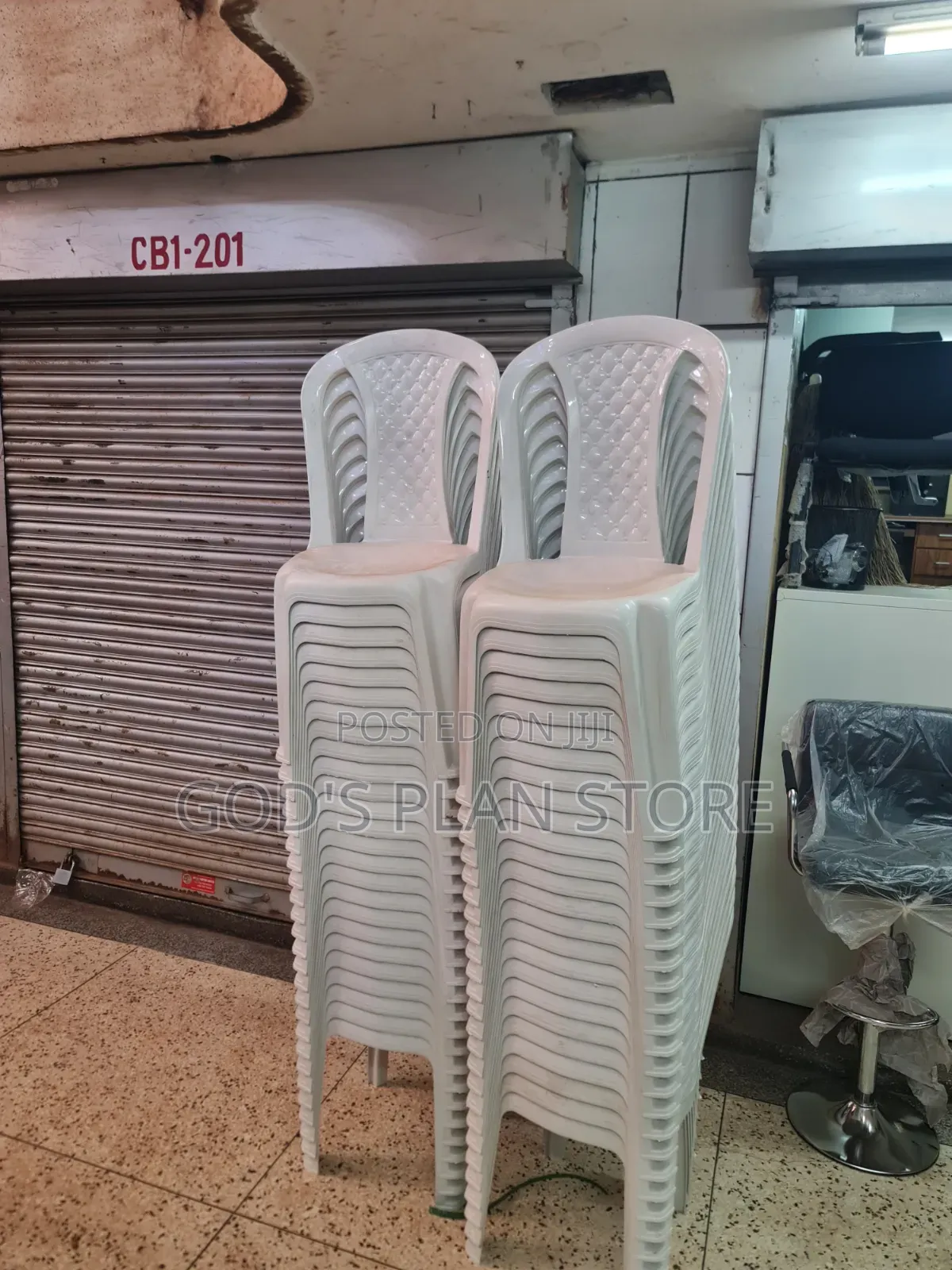 Glacier Plastic Chairs Plastic Chairs Highbacked